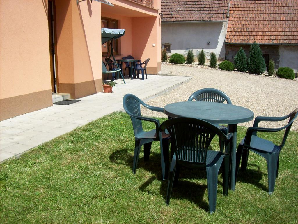 Apartment U Lysonku